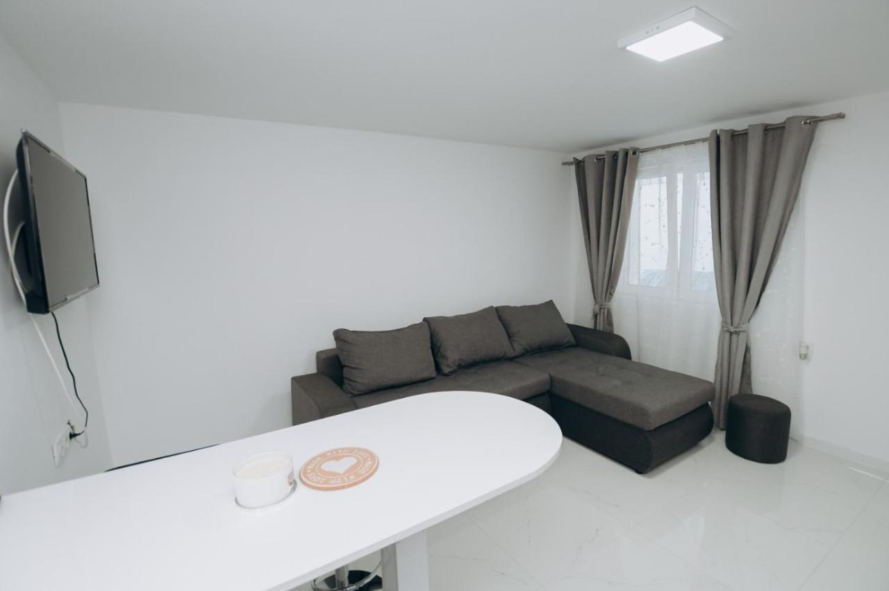 Apartmani Otasevic Cladova Exterior foto